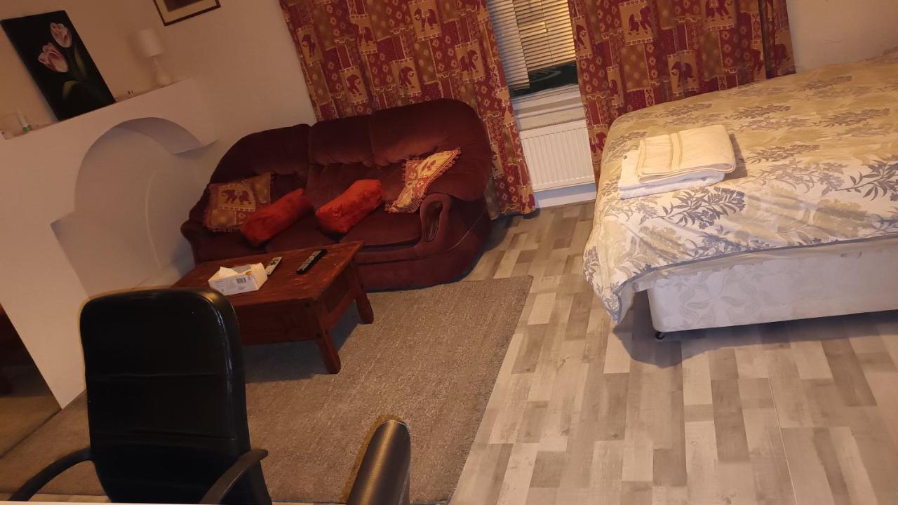 Dach Apartments - Cozy 3 Bed Apartment In Hendon Edgware Ngoại thất bức ảnh