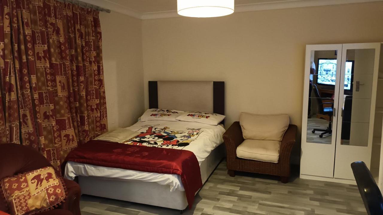 Dach Apartments - Cozy 3 Bed Apartment In Hendon Edgware Ngoại thất bức ảnh